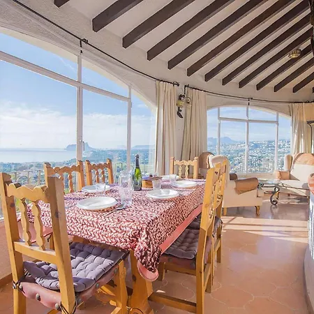 Villa Alondra - Plusholidays